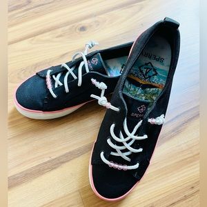 Sperry Platform sneaker size 9 1/2